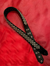 Load image into Gallery viewer, Diagonal Pyramid 2" 5/8" Stud Guitar Strap