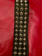 Load image into Gallery viewer, Diagonal Pyramid 3" 5/8" Stud Guitar Strap