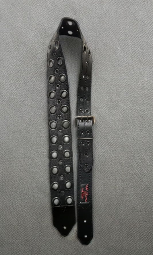 Tormentor 3-in Black on Black guitar strap