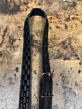 Load image into Gallery viewer, Anna Cara 1 1/8" black on black guitar strap