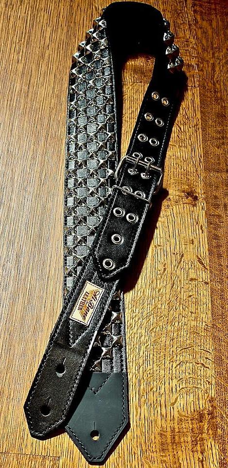 Checkerboard 3" 5/8" Stud Guitar Strap