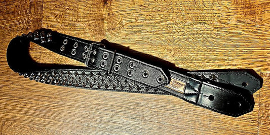 Diagonal Pyramid 2" 1/2" Stud silver on black