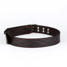 Load image into Gallery viewer, Guitar Slinger Classic 2&quot; Red/Black Guitar Strap