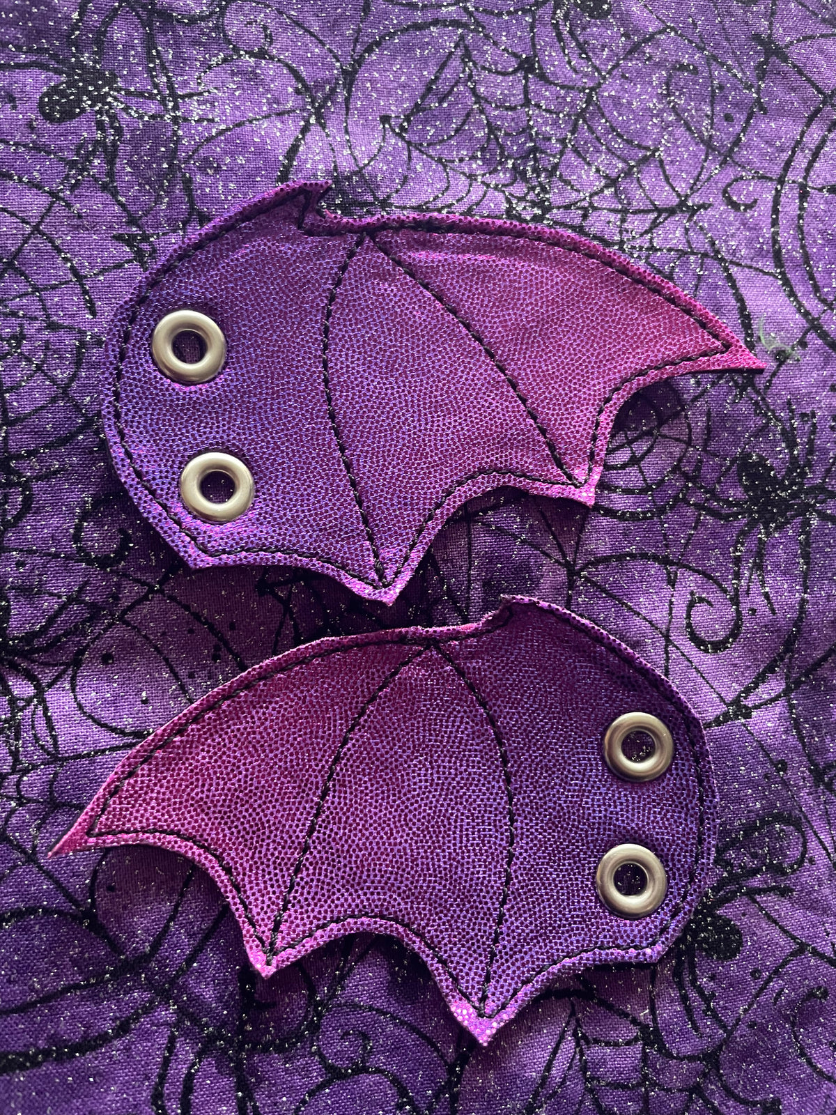 Small Shoe Wings